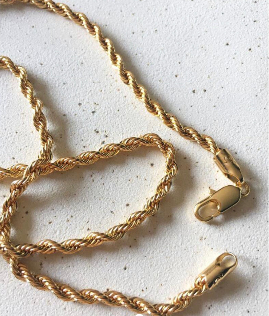 The Rope Necklace