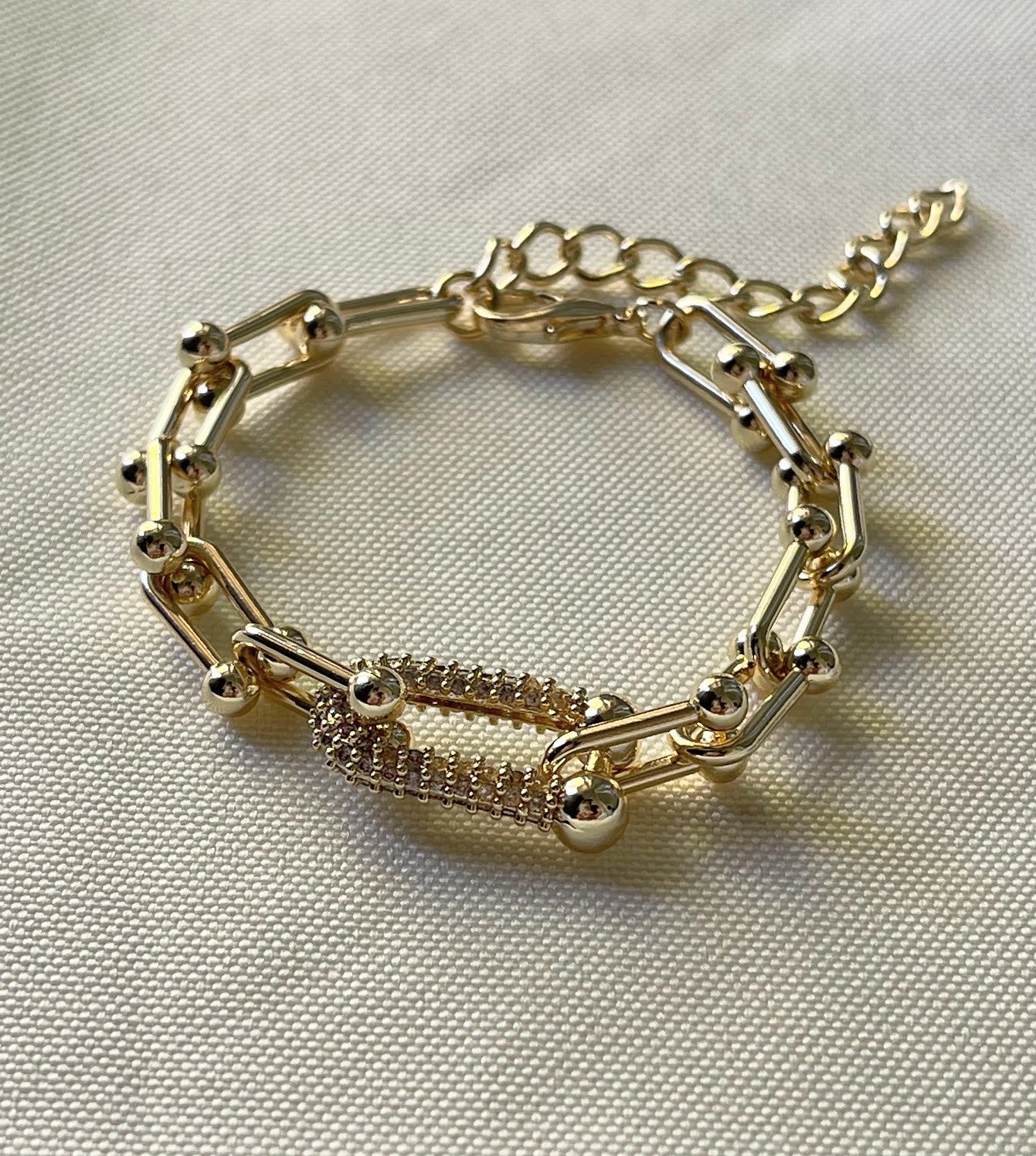 Link Bracelet with Crystals